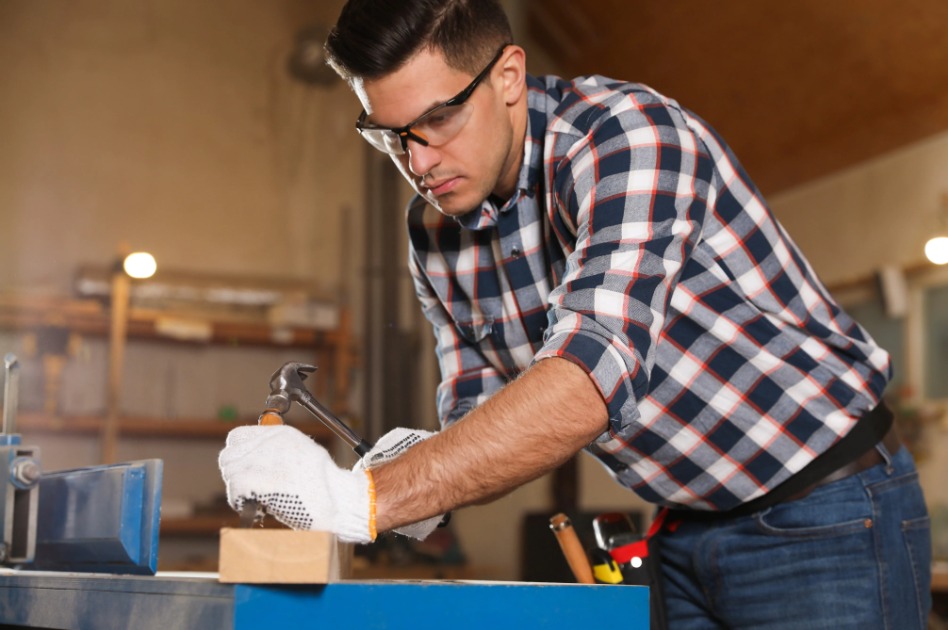 Are Prescription Safety Glasses Mandatory in Your Workplace?